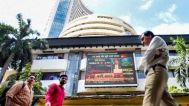 Photo of IT शेयरों में आई भारी गिरावट,सेंसेक्स 1,000 अंक टूटा, 16,350 के करीब निफ्टी