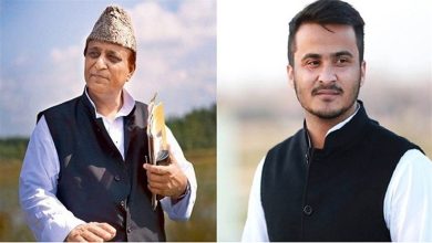 Photo of बेटे अब्दुल्ला आजम खां के साथ लखनऊ पहुंचे आजम खां,विधानसभा सदस्य के पद कीलेंगे शपथ 