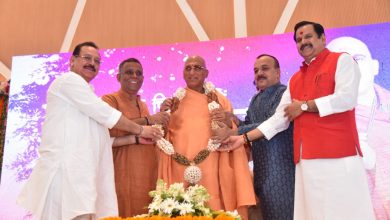 Photo of अपनी चिंता को अपने आराध्य पर छोड दीजिएः अवधेशानंद गिरी