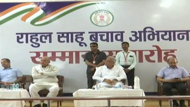 Photo of छत्तीसगढ़ के इतिहास में सबसे बड़े रेस्क्यू आपरेशन में शामिल बचाव दल का CM भूपेश बघेल किया सम्मान