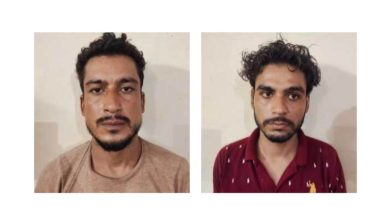 Photo of पुलिस मुठभेड़ में गिरफ्तार ईरानी गैंग के दो बदमाश लखनऊ ट्रामा सेंटर से हुए फरार, दरोगा सहित सात पुलिसकर्मी निलंबित…..