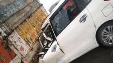 Photo of हाईवे पर कार के डंपर ट्रक से टकरा जाने से दर्दनाक हादसा, चार लोगों की मौत