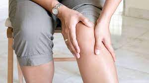 Photo of आप चाहते  है पैरों के दर्द से छुटकारा पाना तो अपनाईये  घरेलू उपाए