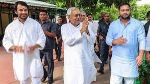 Photo of नीतीश कुमार दोपहर 2 बजे राजभवन में 8वीं बार शपथ लेंगे