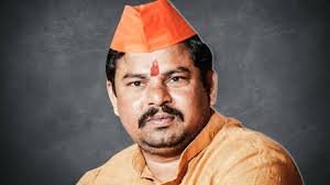 Photo of पैगंबर मोहम्मद पर विवादित टिप्पणी करने वाले तेलंगाना के विधायक पर भाजपा का एक्शन