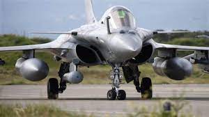 Photo of पाकिस्‍तान F-16 और भारतीय राफेल की तुलना ,जानिए कौन है ज्‍यादा ताकतवर?