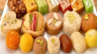 Photo of दिवाली पर मिठाई लेते वक्त किन बातों को याद रखना चाहिए?￼￼