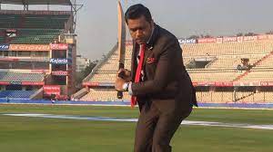 Photo of जानिए एक फैन ने आकाश चोपड़ा को आवेदन करने की सलाह दे डाली..