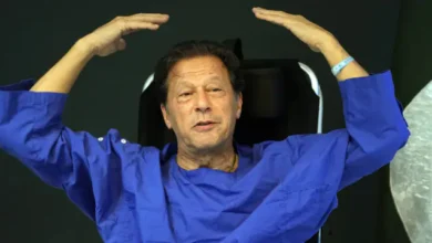 Photo of एक बार फिर इमरान खान ने दी शहबाज शरीफ को धमकी, चुनाव की तारीखों पर करें चर्चा वरना भंग कर देंगे विधानसभाएं