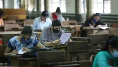 Photo of UGC ने किया ऐलान -स्नातक ऑनर्स डिग्री तीन की जगह अब चार साल पढ़ाई के बाद मिलेगी