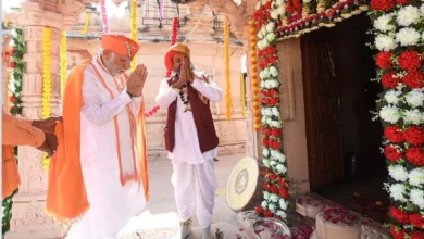 Photo of अहमदाबाद: पीएम मोदी के 50 किमी लंबे रोड शो में करीब 10 लाख से ज्यादा लोग हुए शामिल