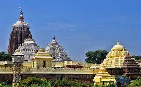 Photo of अलग-अलग हिस्सों में स्थित धार्मिक जगहों की सैर, जानें कैसे करा सकते हैं बुकिंग और अन्य जरूरी डिटेल्स..