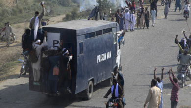 Photo of पाकिस्तान में राजनीति और अर्थव्यवस्था दोनों की हालत बर्बाद..