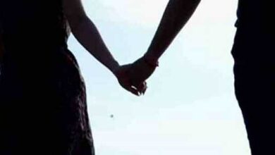 Photo of प्यार में धोखा खाई एक युवती इंसाफ के भवनाथपुर थाना पहुंची, जानें क्या है पूरा मामला..