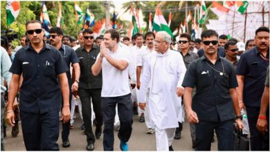 Photo of भारत जोड़ो यात्रा में नंगे पैर यात्रा करने वाला एक शख्स आकर्षण का कारण बना ,जानें..