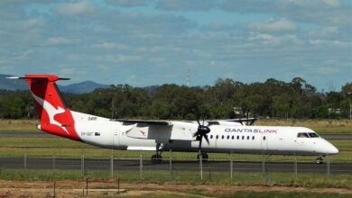Photo of क्वांतस विमान द्वारा अलर्ट मिलने के बाद एंबुलेंस सिडनी एयरपोर्ट के पास किए गए तैयार..