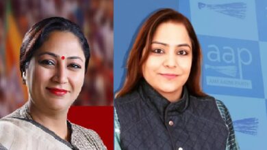 Photo of  शपथ ग्रहण के दौरान पार्षद एक-दूसरे के साथ तीखी बहस करते हुए नजर आए..