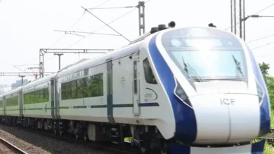 Photo of वंदे भारत एक्सप्रेस ने परिचालन शुरू होने के चार साल किए पूरे, पढ़ें पूरी खबर ..