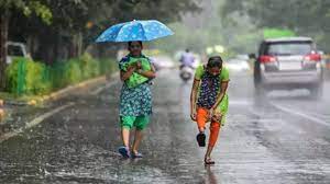 Photo of देश के पहाड़ी राज्यों में गरज के साथ बारिश की संभावना,साथ ही जानें अन्य राज्यों का हाल..