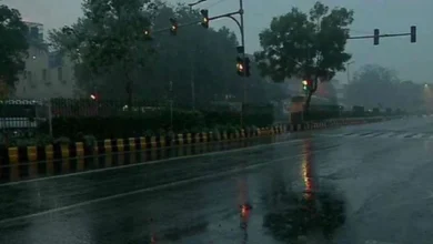 Photo of गाजियाबाद में कई जगहों पर बूंदाबांदी शुरू हो गई, इससे तापमान में गिरावट दर्ज की गई..
