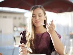 Photo of फूड पॉइजनिंग को इन तरीकों से कर सकते हैं मैनेज..