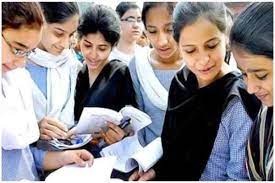 Photo of ओजस्विनी बनीं हिमाचल प्रदेश बोर्ड 12वीं की ओवरऑल टॉपर..