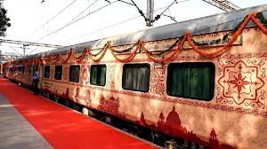 Photo of आईआरसीटीसी ने आगरा से कोलकाता वाया कानपुर टूर ट्रेन चलाने का किया फैसला…