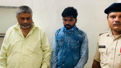 Photo of  प्रवर्तन निदेशालय की कार्रवाई से बचाने के बदले में चार सरकारी अधिकारियों को धोखा देने के आरोप में दो लोगों को गिरफ्तार किया गया.. 