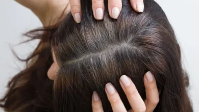 Photo of अगर आपके बाल भी समय से पहले सफेद होने लगे हैं तो इसके पीछे आपकी ये हो सकती है आदतें..