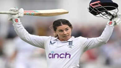 Photo of टेस्ट क्रिकेट में दोहरा शतक जड़ने वाली पहली इंग्लिश क्रिकेटर बनीं Tammy Beaumont.. 