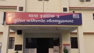Photo of  एक युवक को पुलिसकर्मी से यह पूछना भारी पड़ गया कि आपने हेलमेट क्यों नहीं लगाया है..