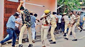 Photo of बिहार में डोमिसाइल नीति हटाने को लेकर राज्य के शिक्षक अभ्यर्थियों में आक्रोश है..