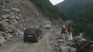Photo of उत्तराखंड में लगातार हो रही भारी बारिश से 171 सड़कें बंद हो गई.. 