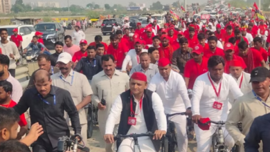 Photo of पीडीए साइकिल यात्रा : एक्सप्रेस वे पर साइकिल लेकर कार्यकर्ताओं संग निकले अखिलेश यादव