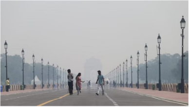 Photo of दिल्ली वायु प्रदूषण में आज कुछ सुधार, पढ़े पूरी ख़बर