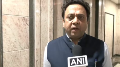 Photo of लखनऊ : अनूप चौधरी को अयोध्या काशी में प्रोटोकॉल मिलने पर शासन नाराज