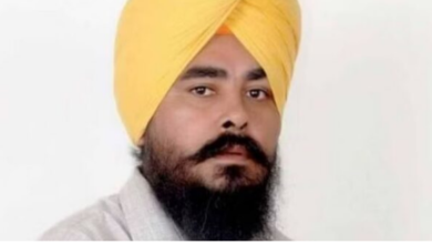 Photo of चंडीगढ़ : पूर्व विधायक अमरजीत संदोआ को कनाडा में एयरपोर्ट पर रोका गया