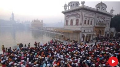 Photo of  अमृतसर : नए साल पर स्वर्ण मंदिर में उमड़े श्रद्धालु
