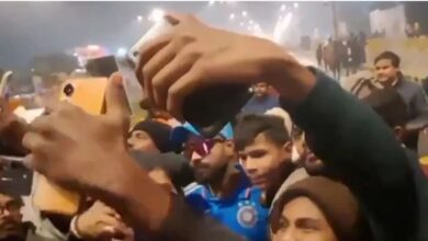 Photo of रामलला के प्राण प्रतिष्ठा समारोह में पहुंचा Virat Kohli का हमशक्ल