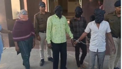 Photo of मध्य प्रदेश: प्रेमी के साथ मिलकर पत्नी ने पति को उतार दिया मौत के घाट