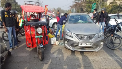 Photo of अंबाला: तेज रफ्तार ई-रिक्शा कार से टकराकर पलटी