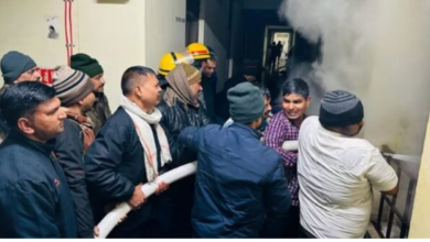Photo of बीएचयू के सुश्रुत हॉस्टल में लगी आग, जानमाल का नुकसान नहीं