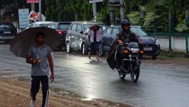 Photo of दिल्ली-NCR में रुक-रुक कर हो रही बारिश