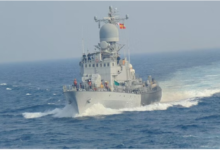 Photo of 2600 किमी दूर भारतीय नौसेना ने 35 समुद्री डाकुओं का कराया आत्मसमर्पण