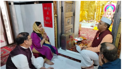 Photo of हरियाणा: डॉ. कमल गुप्ता माता मनसा देवी से आशीर्वाद लेने पहुंचे पंचकूला