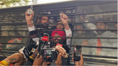 Photo of लुधियाना: सांसद रवनीत सिंह बिट्टू और पूर्व मंत्री भारत भूषण आशु ने दी गिरफ्तारी