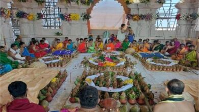 Photo of अयोध्या: 1108 कलशों से हुआ रामलला का अभिषेक