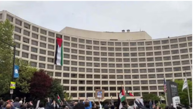 Photo of व्हाइट हाउस के पत्रकारों के भोज तक पहुंचा इस्राइल विरोधी प्रदर्शन