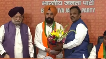 Photo of भाजपा में शामिल हुए अकाली नेता सिकंदर मलूका के बेटा-बहू