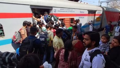 Photo of यात्रीगण कृपया ध्यान दें: किसान आंदोलन के कारण 10 दिन से रद्द दो पैसेंजर ट्रेनें शुरू